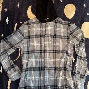 Aeropostale Black and Gray Plaid Hoodie Shirt
